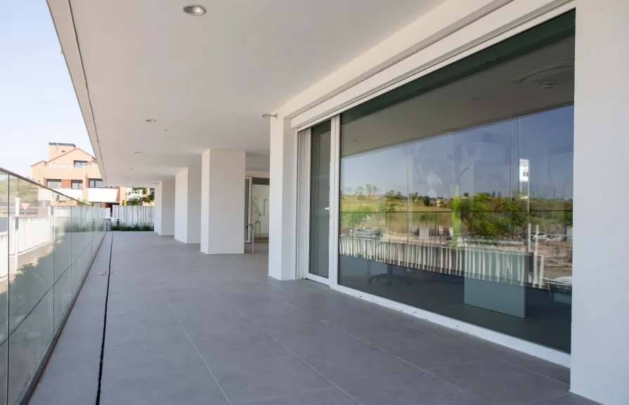 Edificio de 14 viviendas Arroyofresno